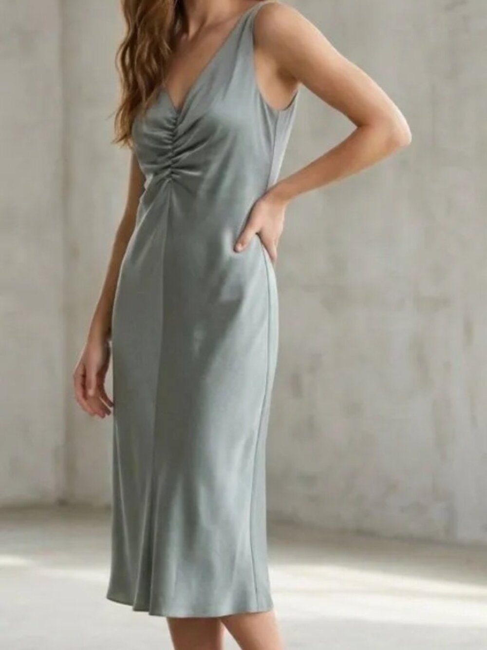 NWT Vince Patina Hammered Satin Ruched Double V-Neck Midi Dress Size XL